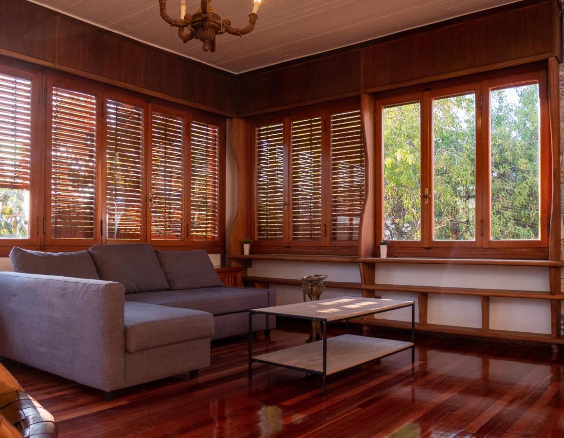 Villa Zoe Seaside Unique Villa Voula Афины Экстерьер фото